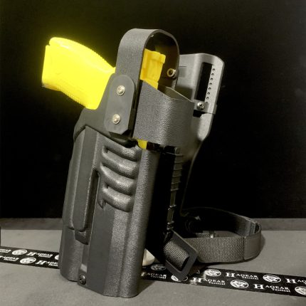 CZ P10 with X300U Light Kydex Holster